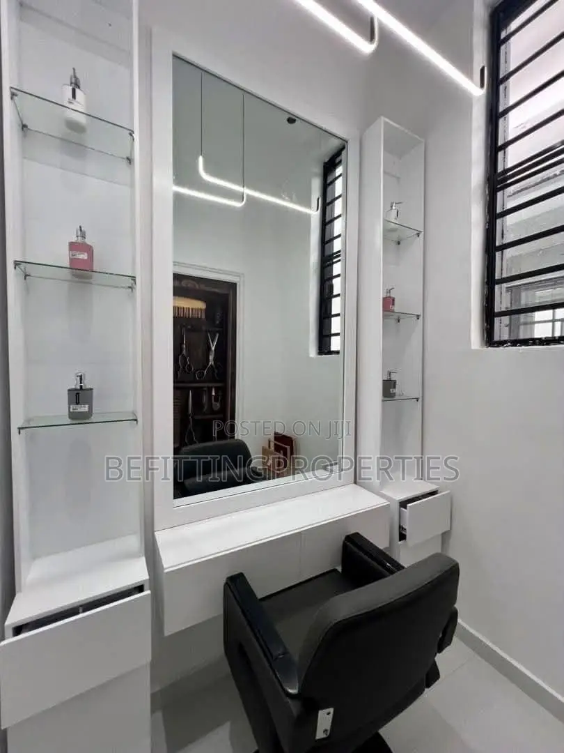 5bdrm Duplex in Lekki for sale