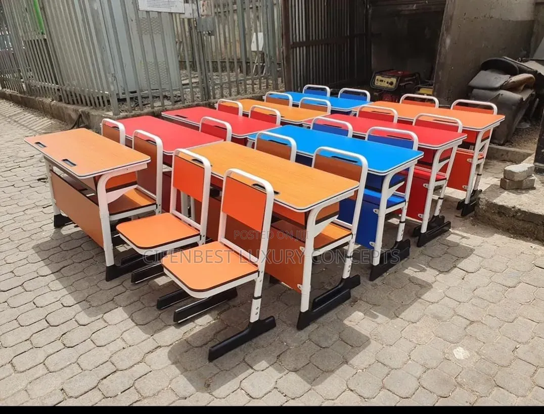 Double Seater Luxury Children Classroom Locker/Desk/Chairs