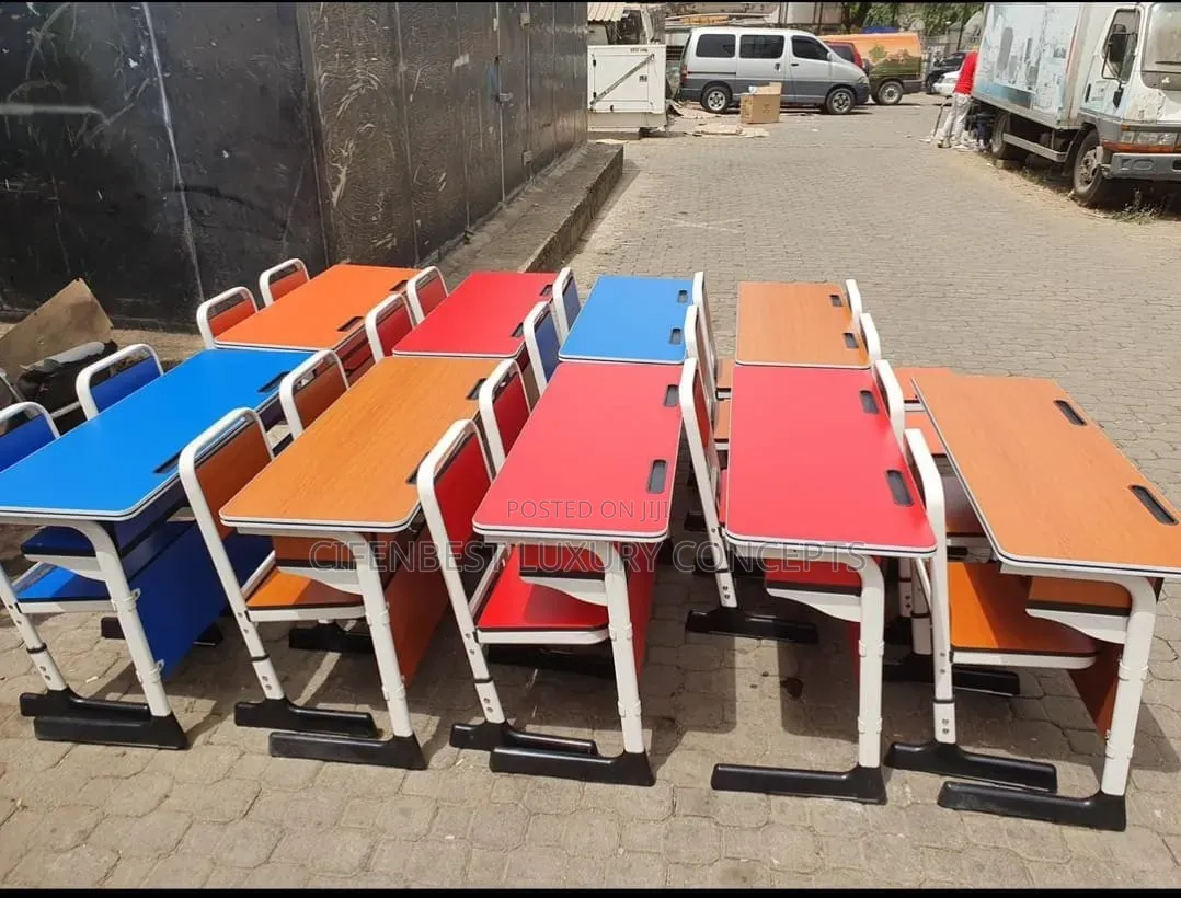 Double Seater Luxury Children Classroom Locker/Desk/Chairs