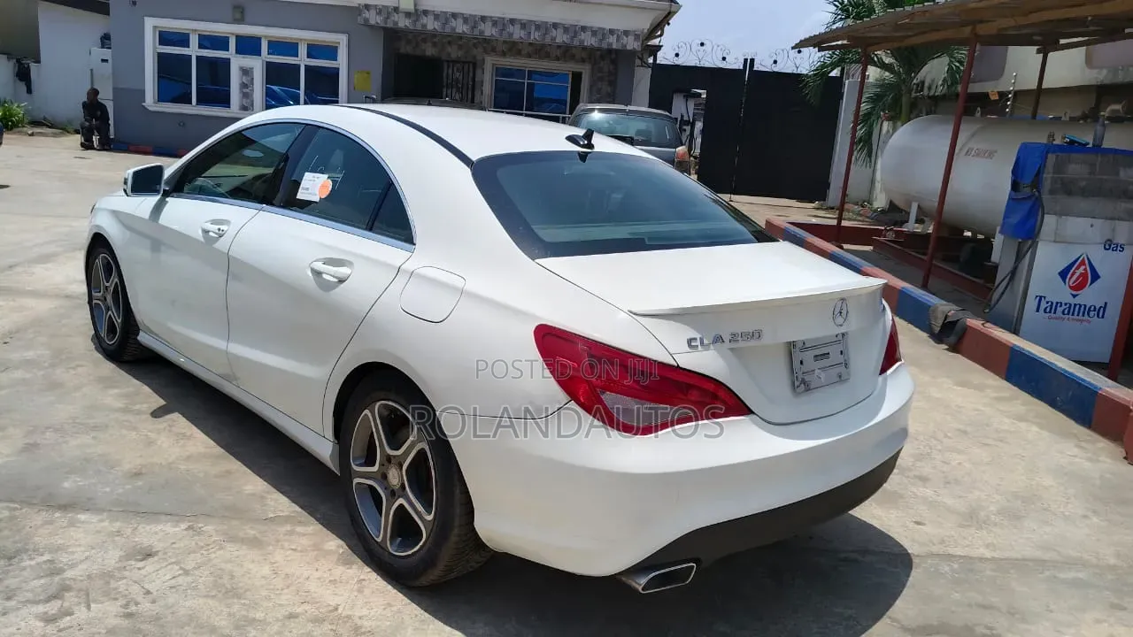 Mercedes-Benz CLA-Class 2016 White
