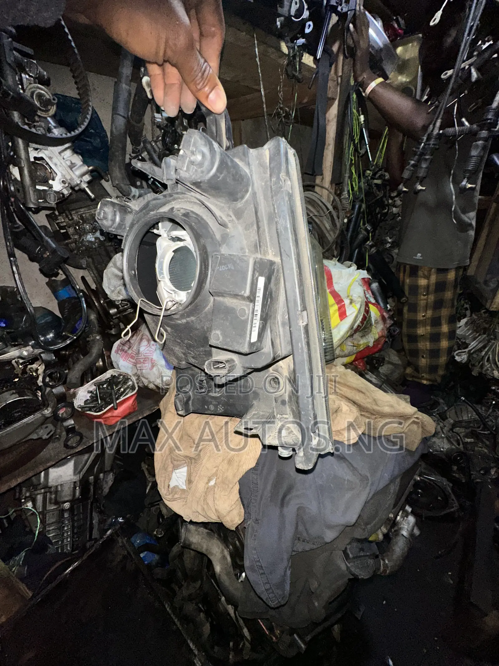 Head Light for New Model Suzuki Bus
