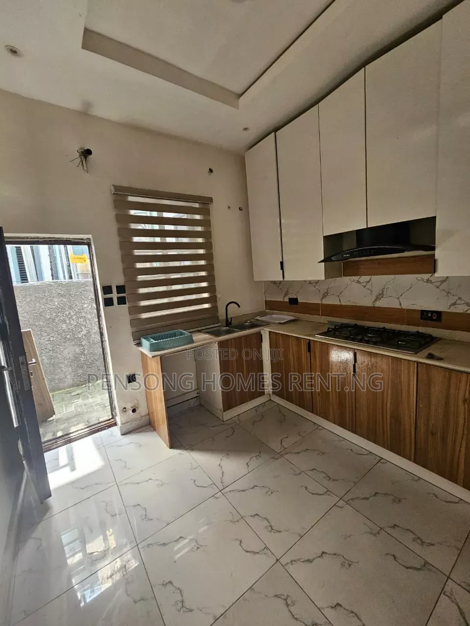 3bdrm Duplex in Ikota Gra for rent