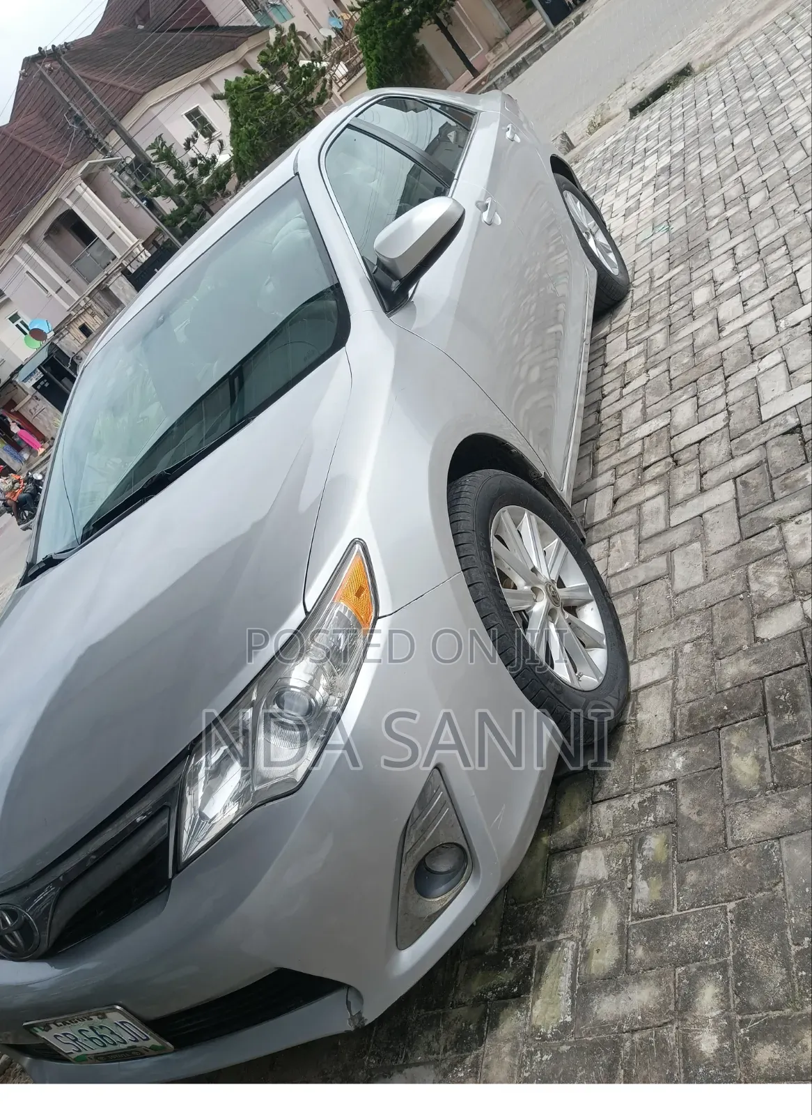 Toyota Camry 2014 Silver