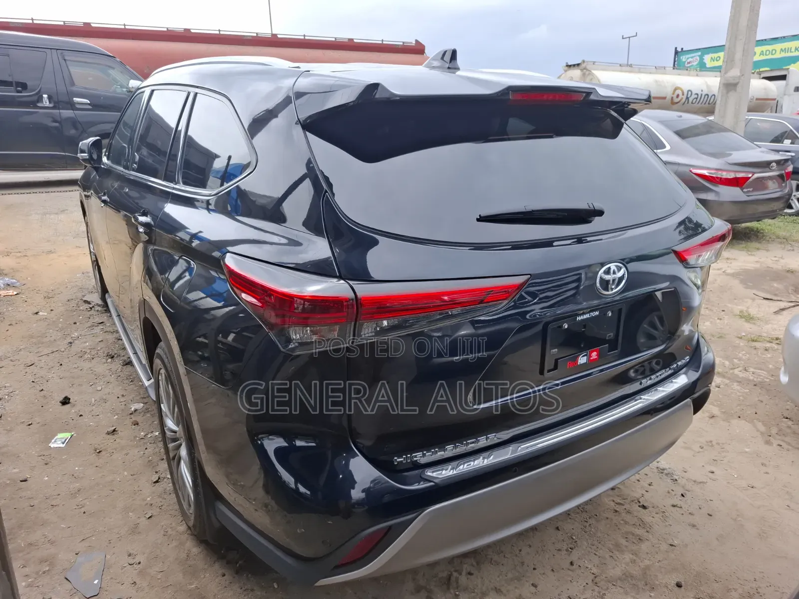 Toyota Highlander 2022 Black