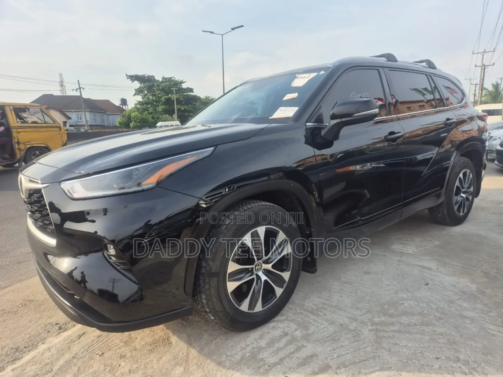 Toyota Highlander XLE 2021 Black