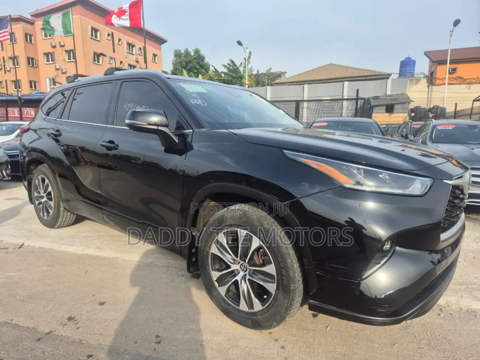 Toyota Highlander XLE 2021 Black