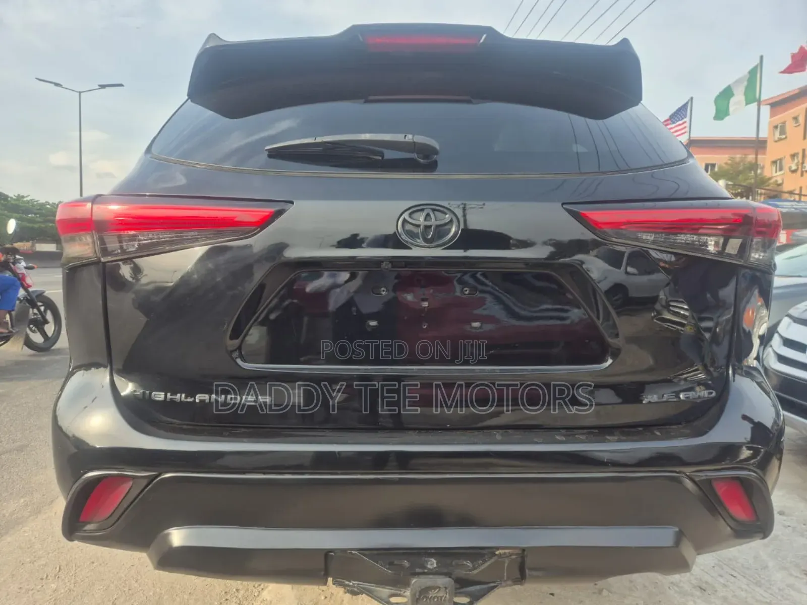 Toyota Highlander XLE 2021 Black