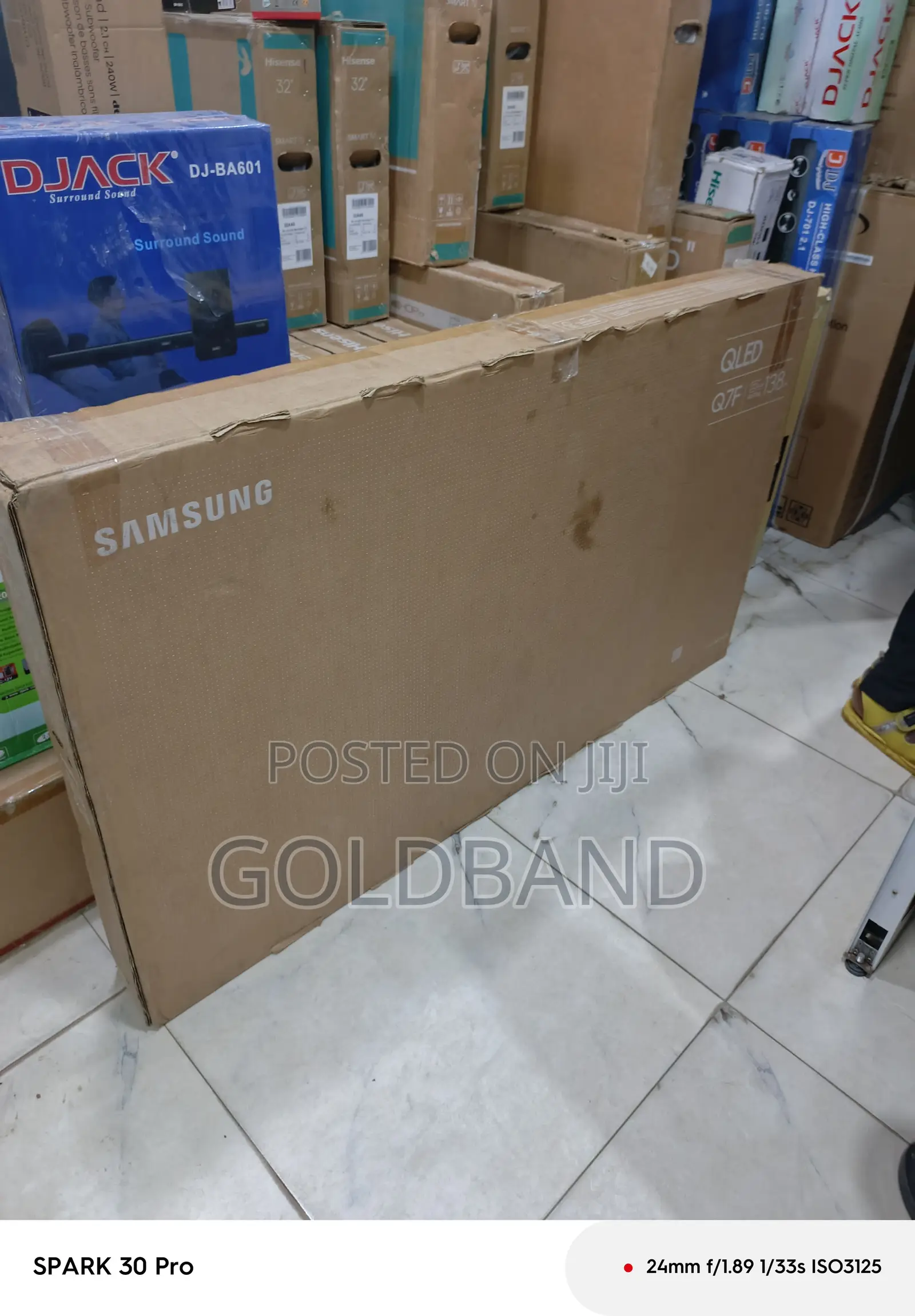 Samsung 55" QLED TV – Premium Smart Entertainment