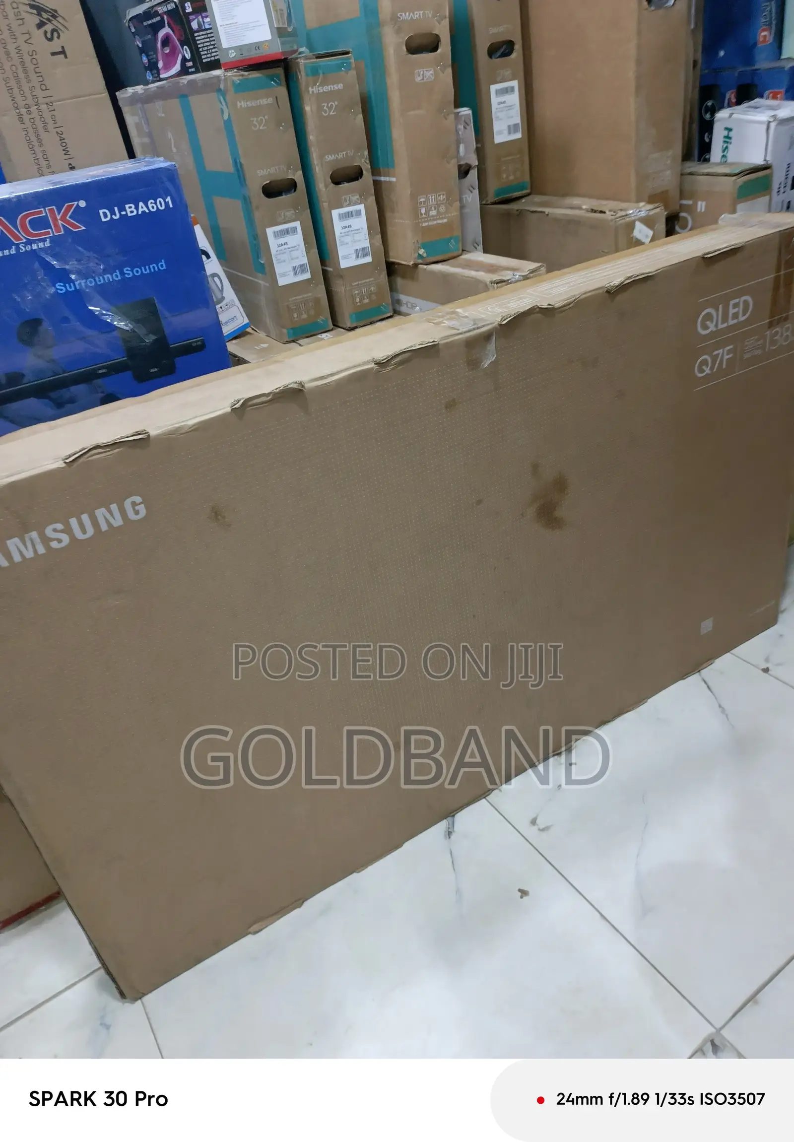 Samsung 55" QLED Smart TV – Brilliant Colors, Smart Living