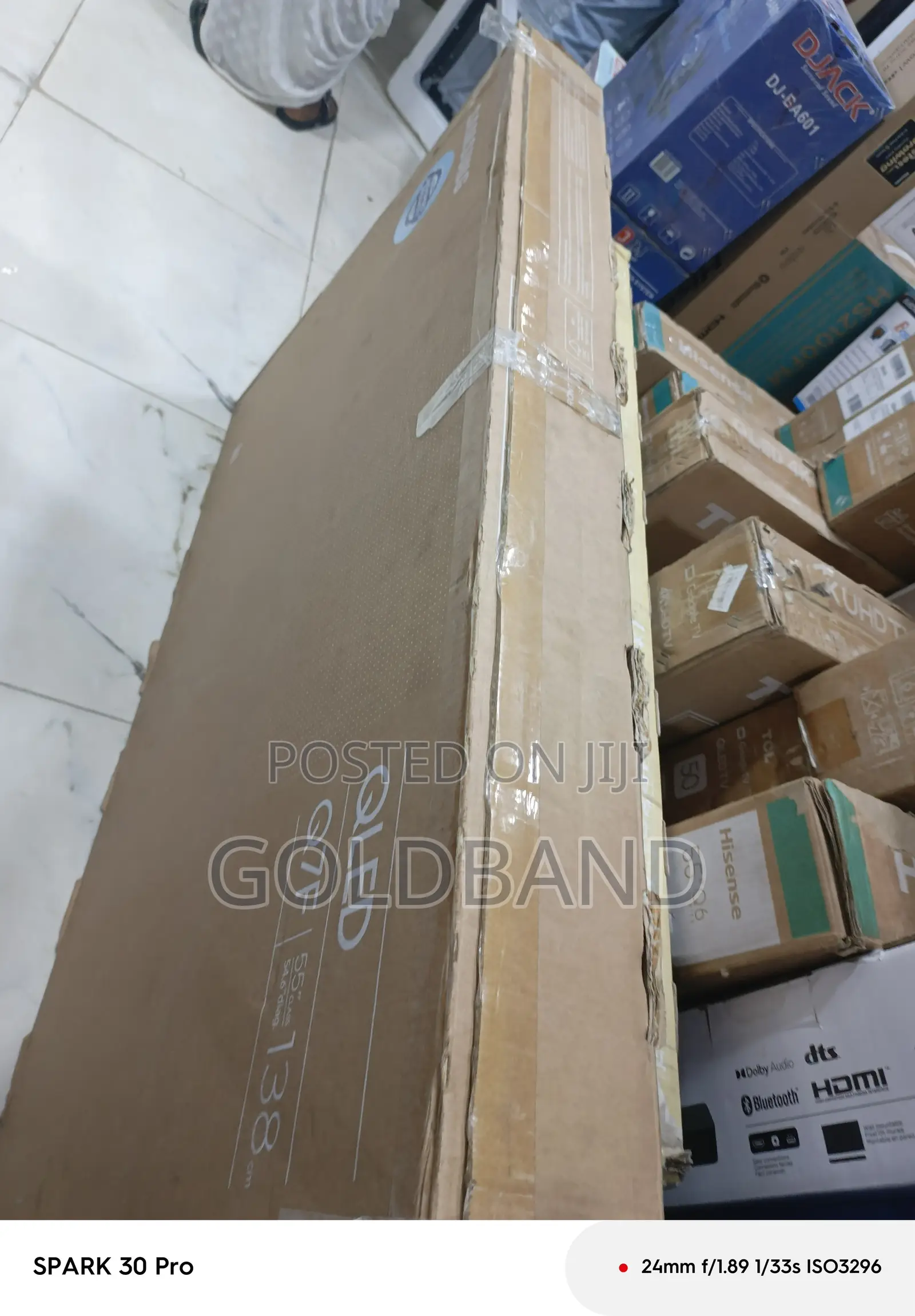 Samsung 55" QLED Smart TV – Brilliant Colors, Smart Living