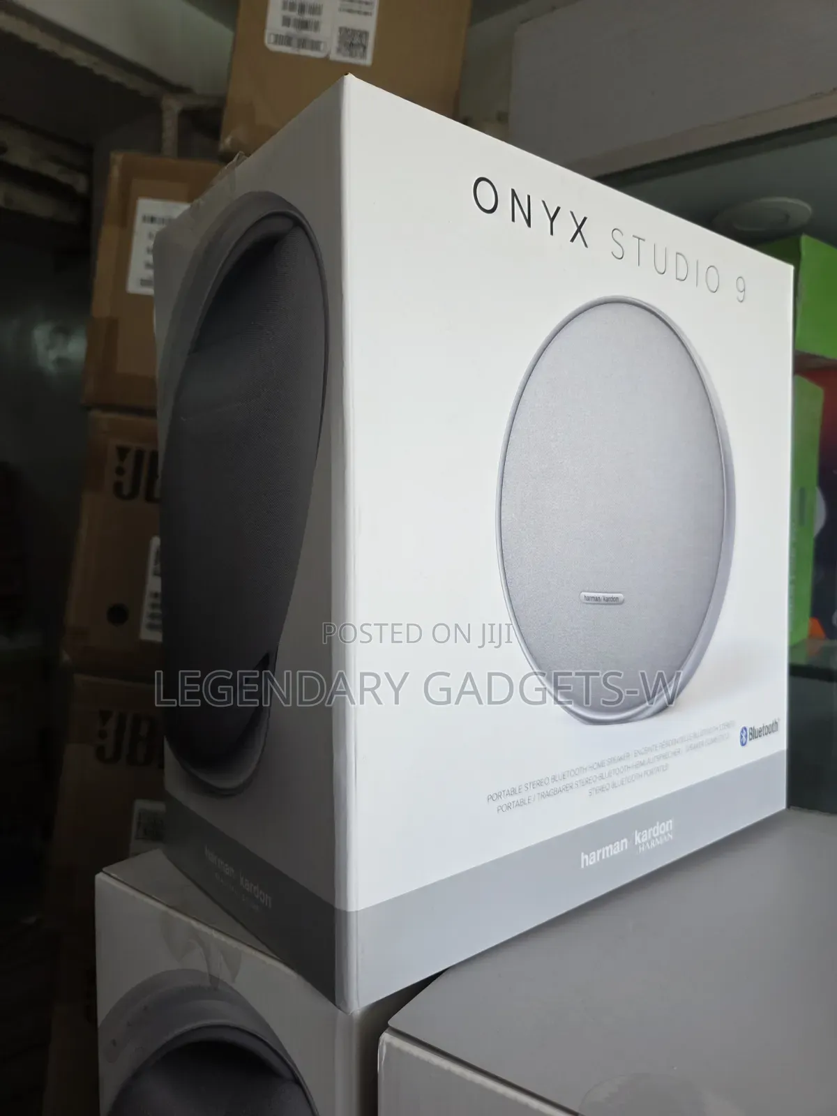 Brand New Onyx Studio 9
