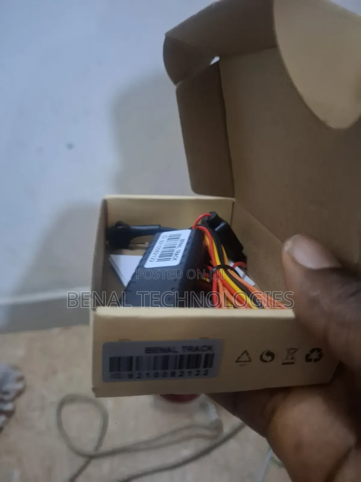 Advanced AKSH Mobile App Tracker for Fleet Units