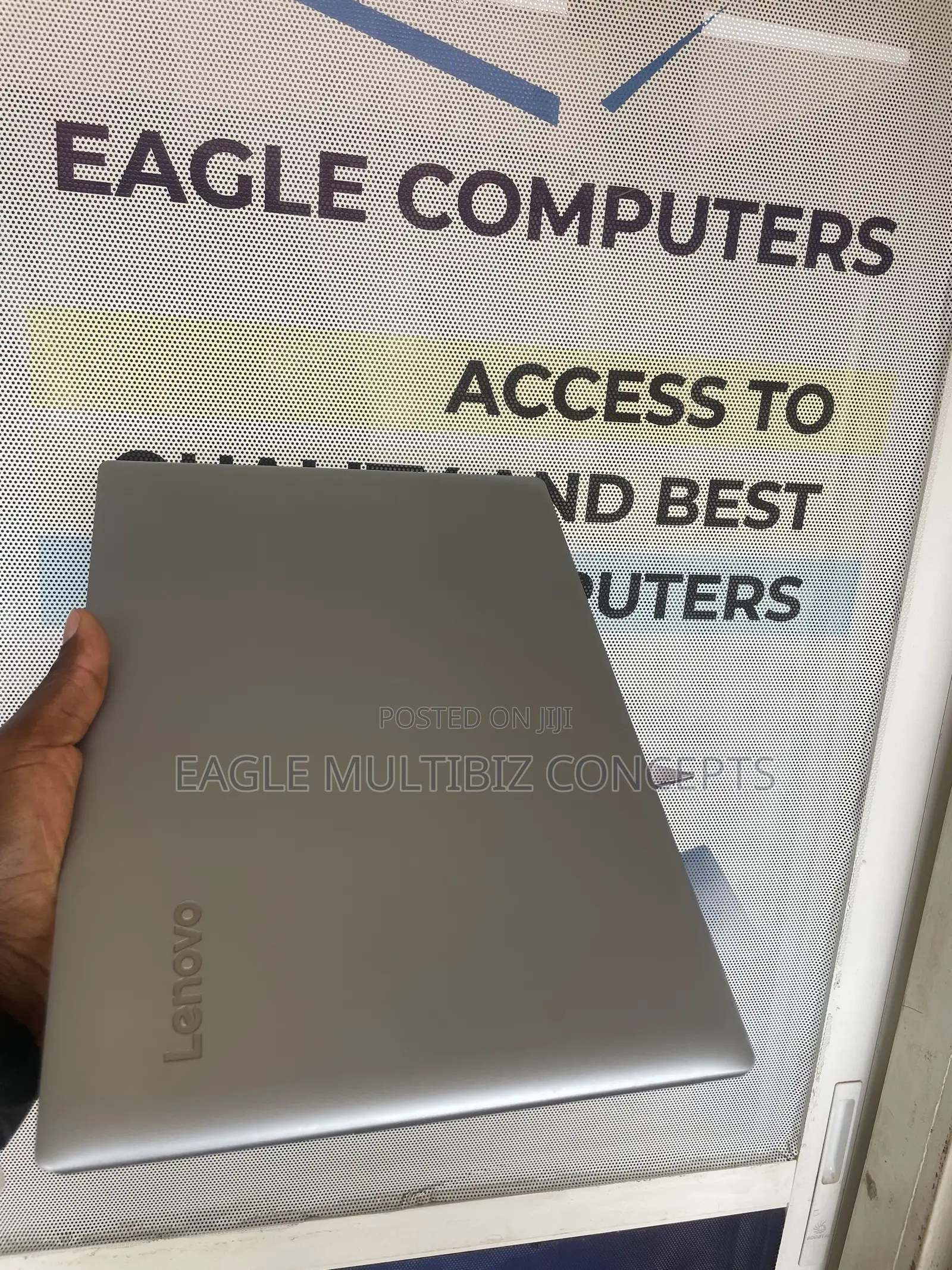 Laptop Lenovo IdeaPad 320 4GB Intel Pentium SSD 128GB