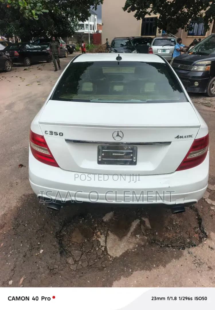 Mercedes-Benz C350 2012 Off white
