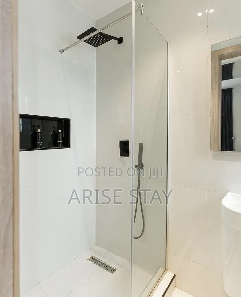 2 Bedroom Apartment in Ikate With Ps5, Gym and Swimming Pool