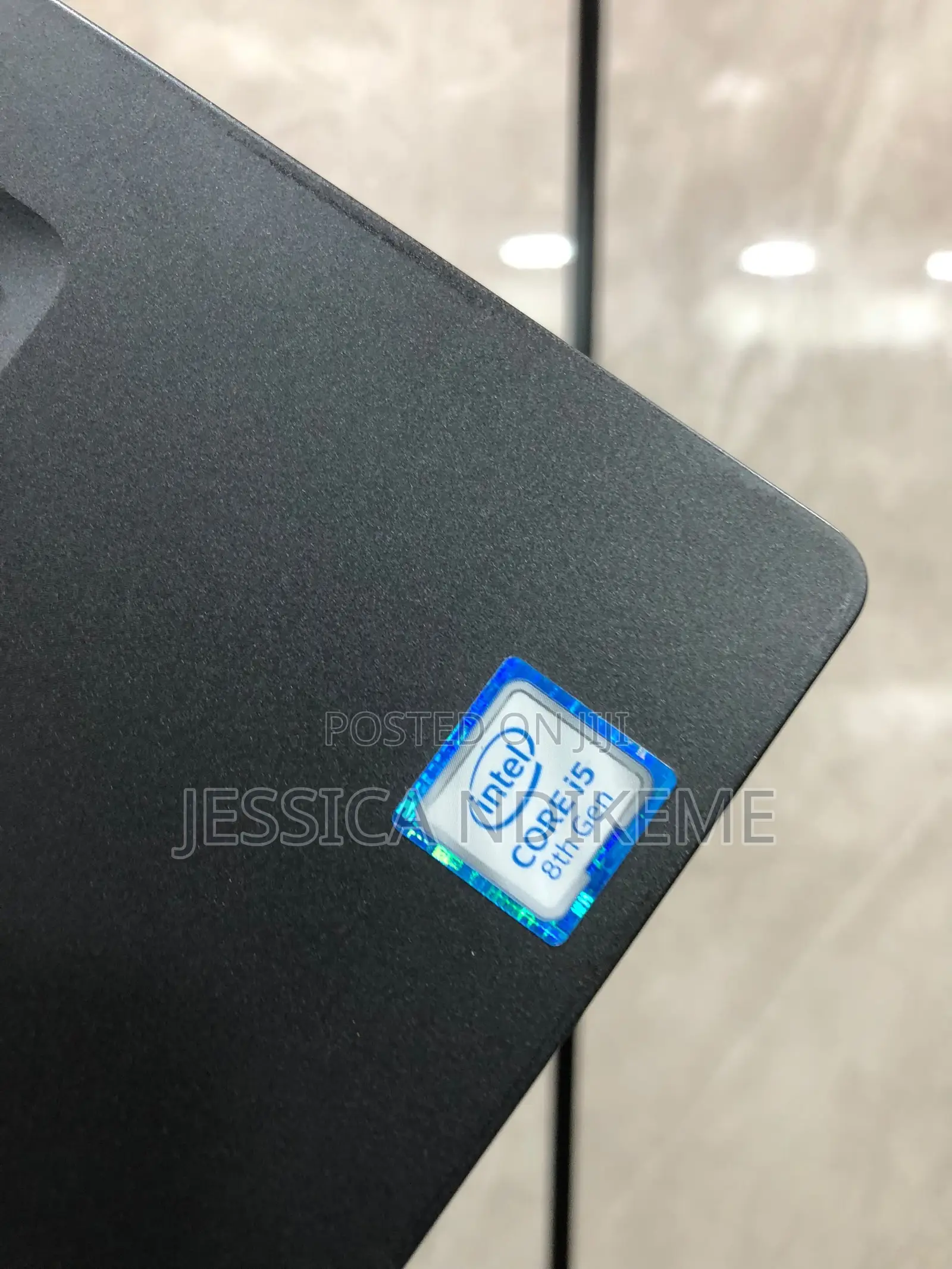 Laptop Dell Latitude 7400 8GB Intel Core i5 SSD 256GB