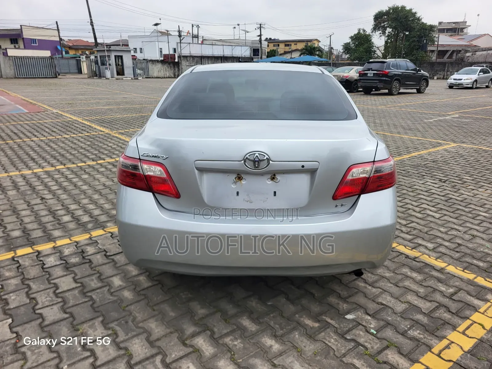 Toyota Camry LE 4dr Sedan (2.4L 4cyl 5A) 2007 Silver