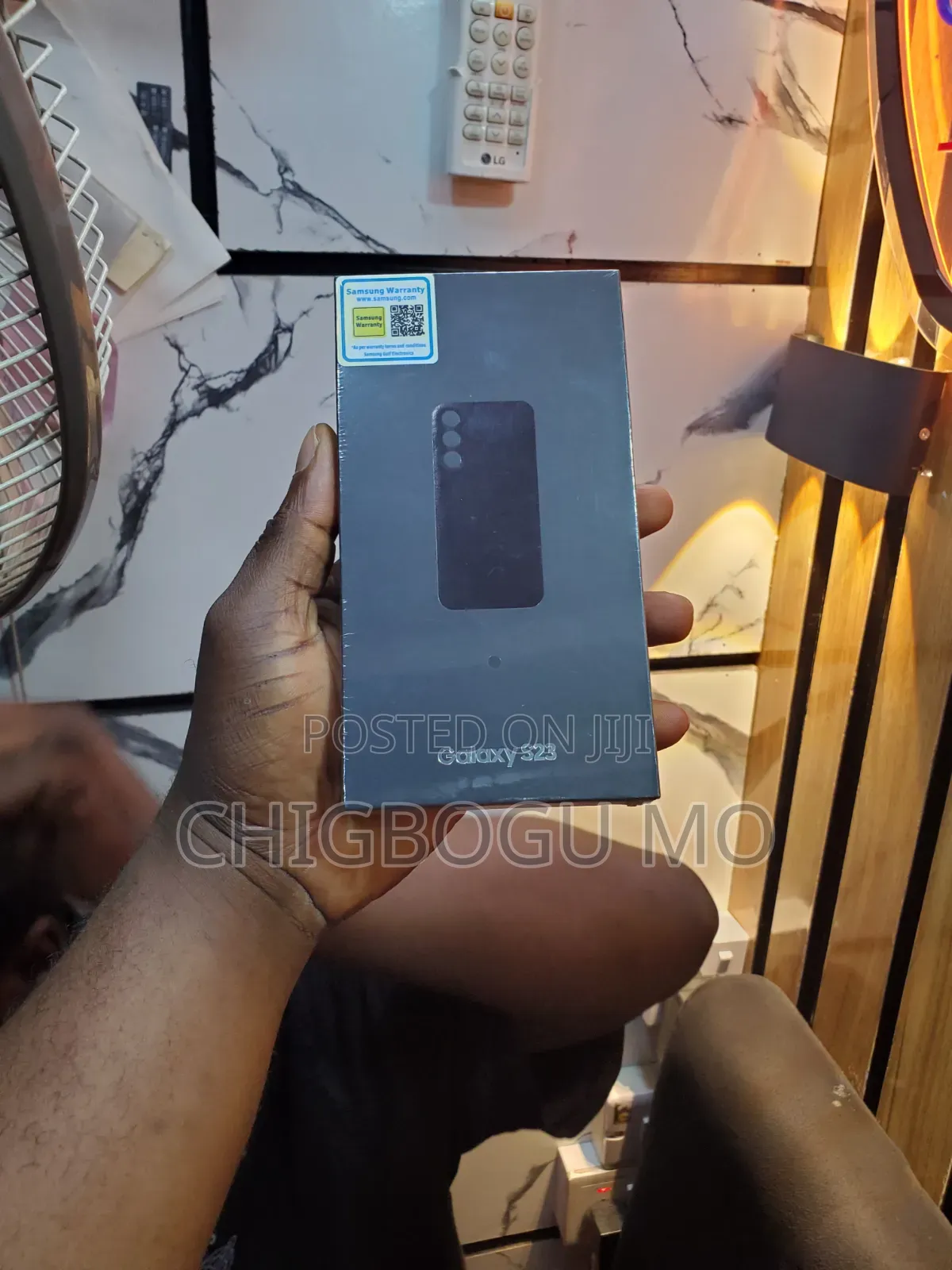 New Samsung Galaxy S23 128 GB