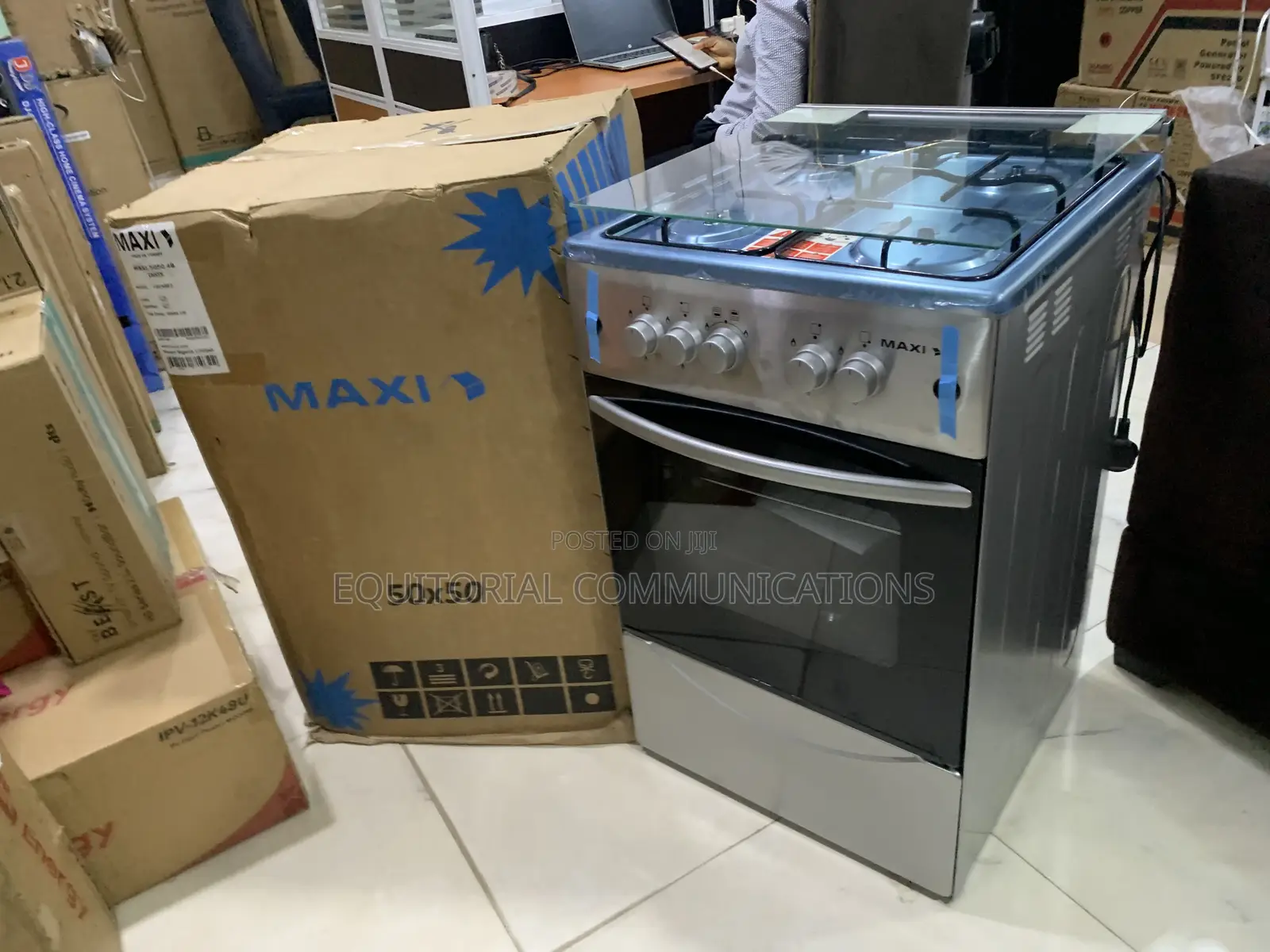 Maxi 5050 Four-Burner Cooking Gas