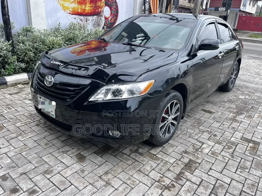 Toyota Camry LE 4dr Sedan (2.4L 4cyl 5A) 2009 Matt Black