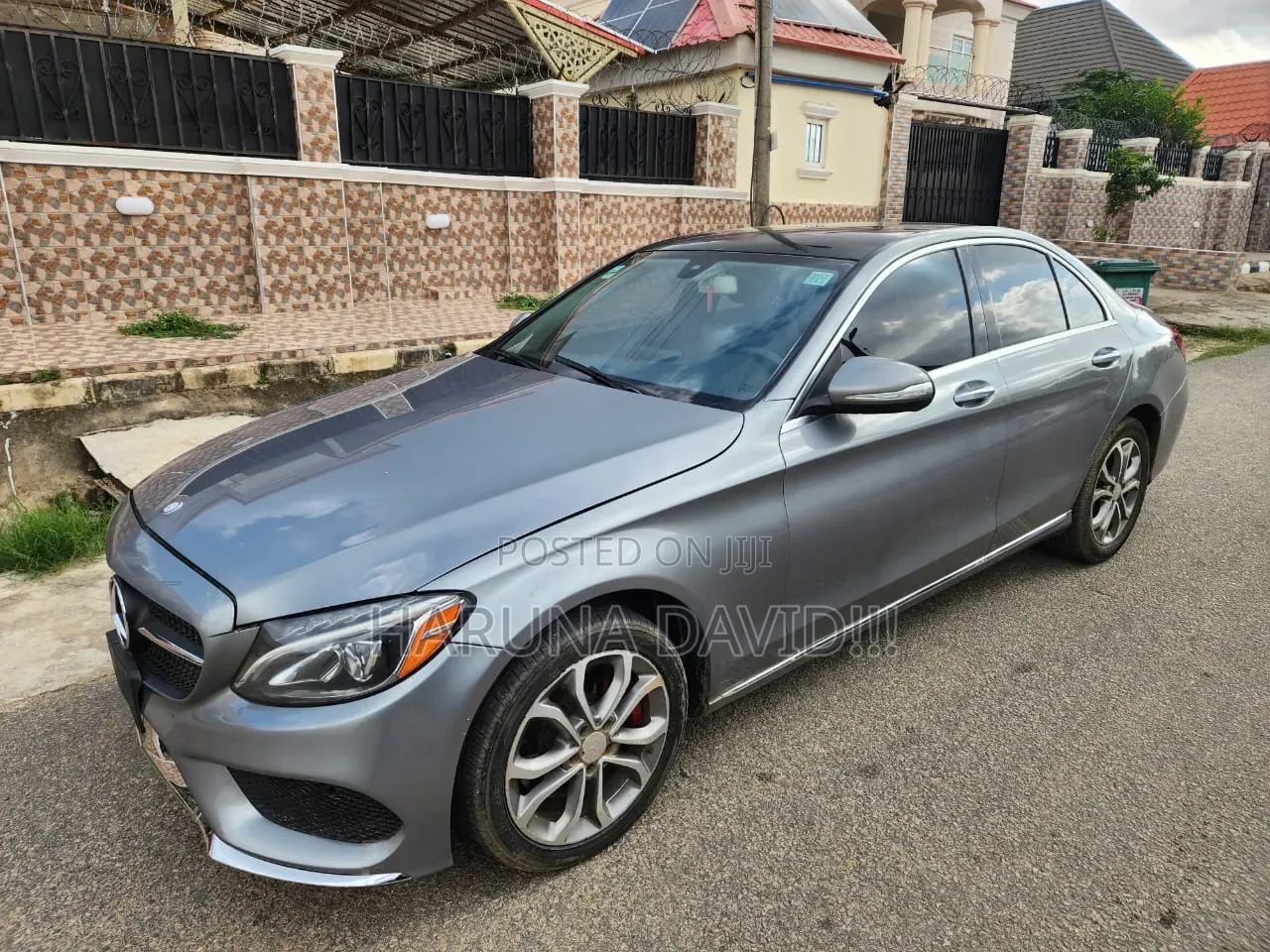 Mercedes-Benz C300 2016 Gray