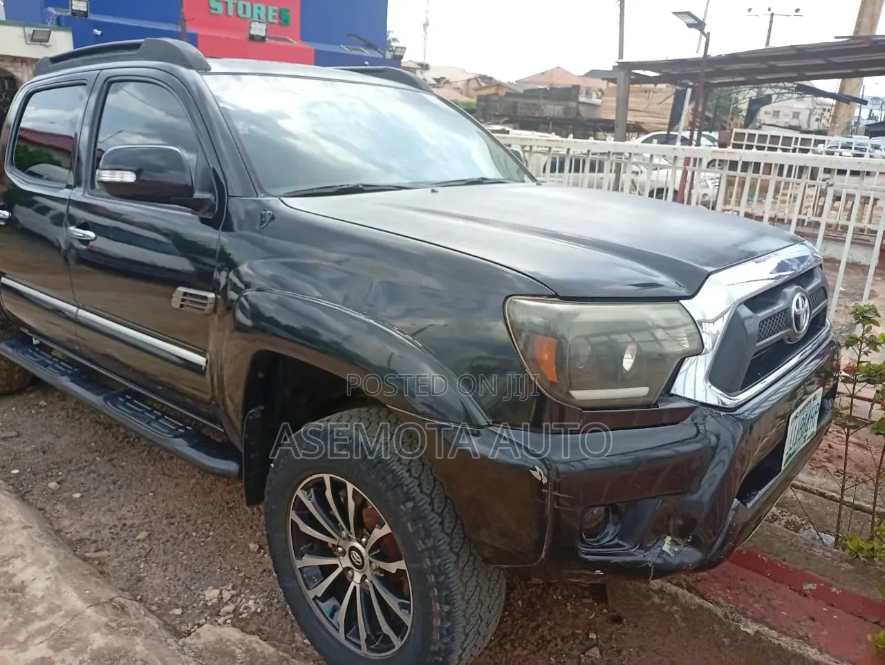 Toyota Tacoma Double Cab 4x4 4.0L V6 5-Speed Automatic 2013 Black