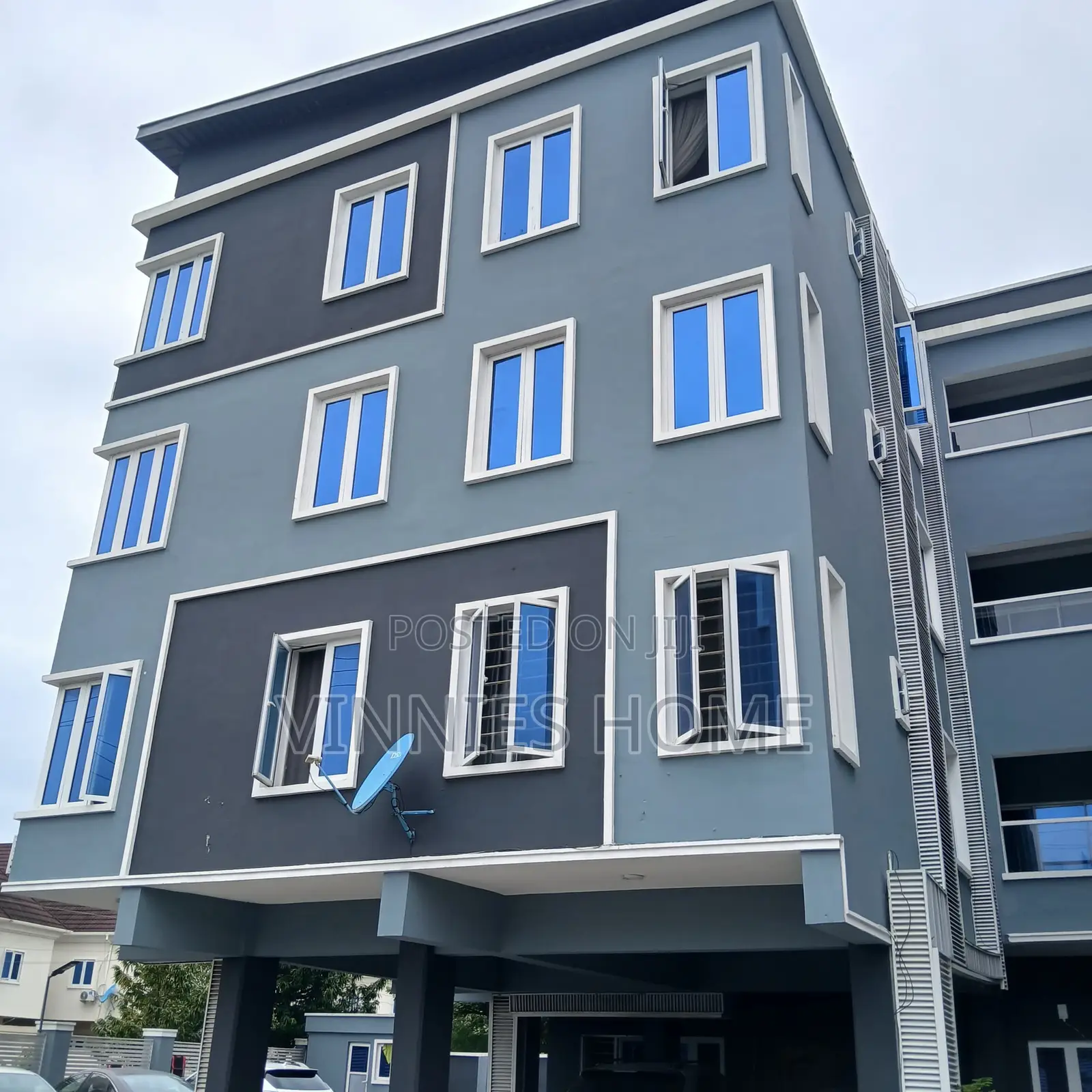 2bdrm Block of Flats in Oral Estate, Lekki Phase 2 for rent