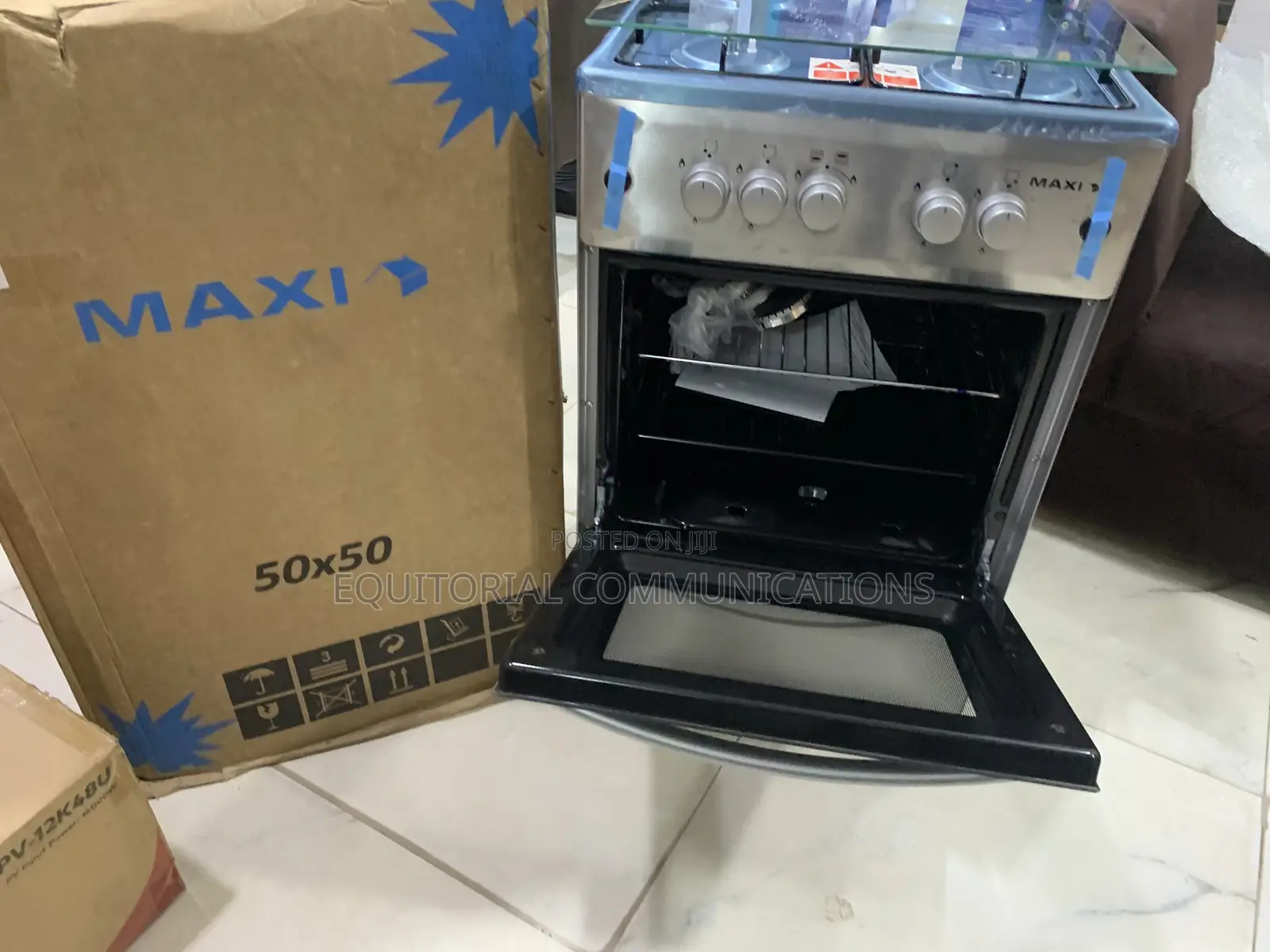 Maxi F5C40G2 4-Burner 5050 Gas Cooker With Oven and Inox Finish