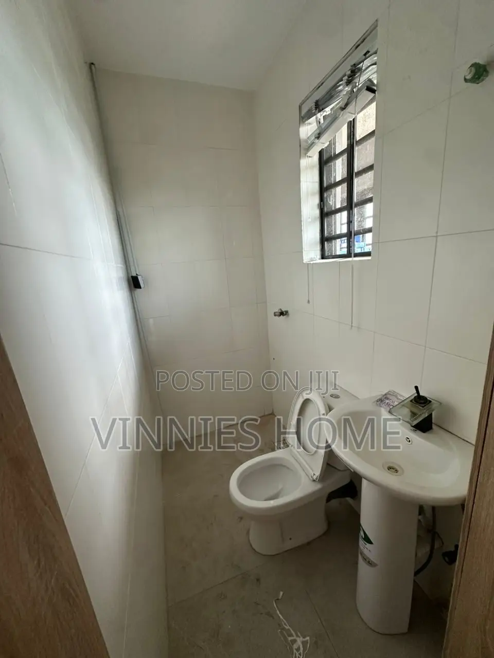 2bdrm Block of Flats in Oral Estate, Lekki Phase 2 for rent