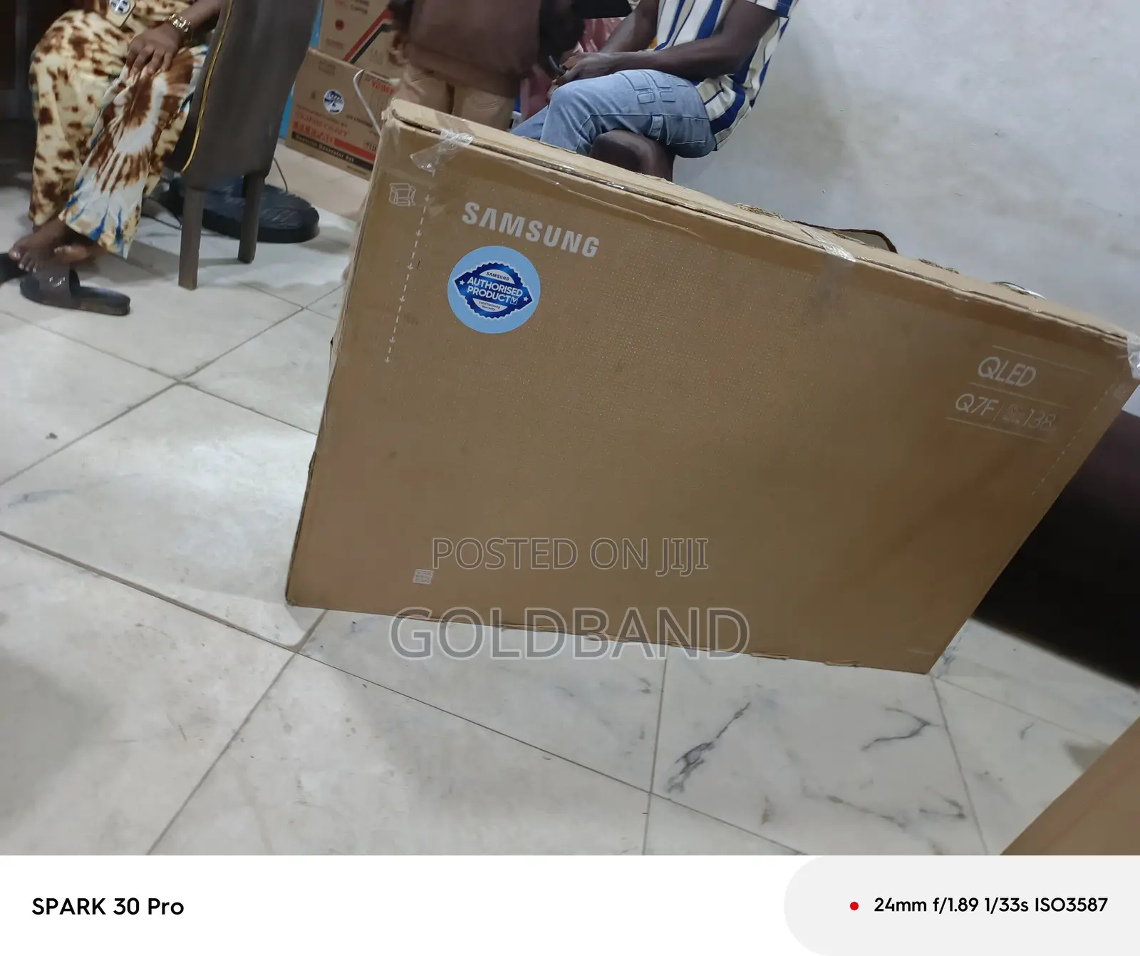 Samsung 55" QLED TV – Smart Home Entertainment System