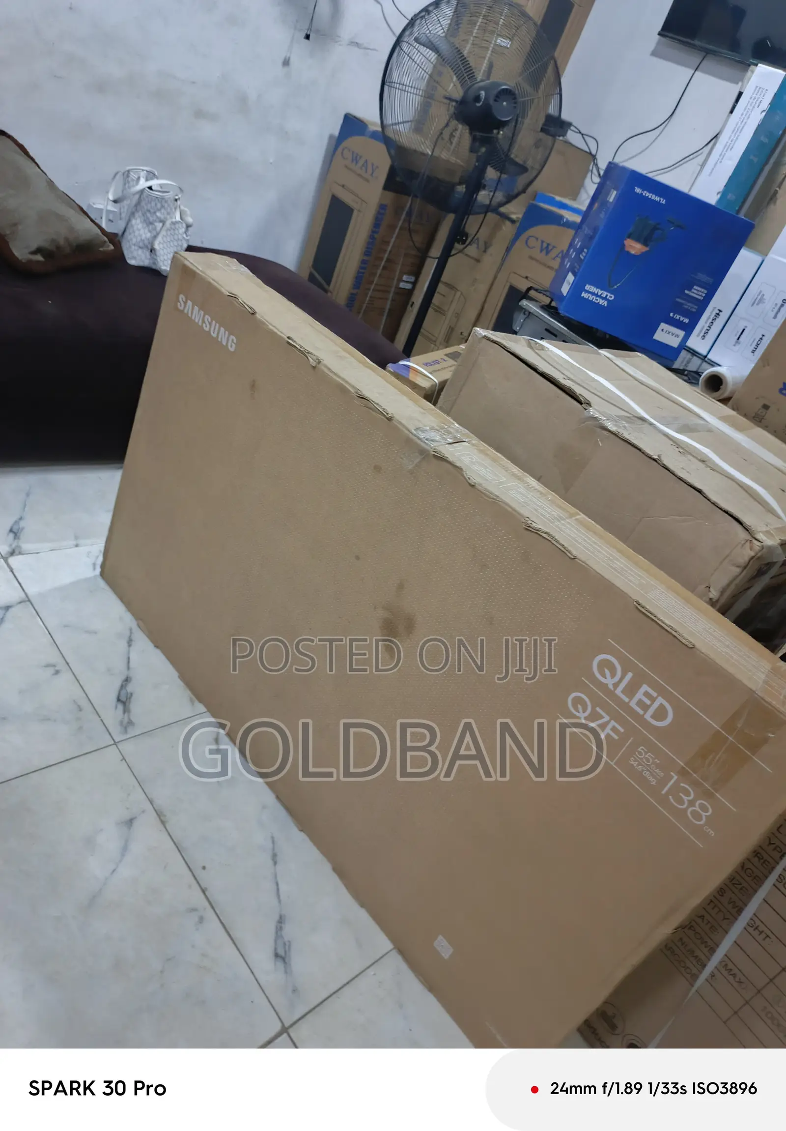 Samsung 55-Inch QLED TV – Vibrant Colors Smart Connectivity