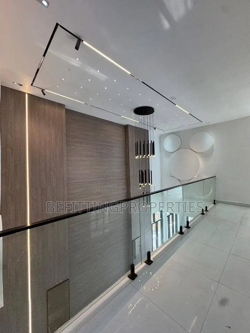 6bdrm Duplex in Lekki for sale
