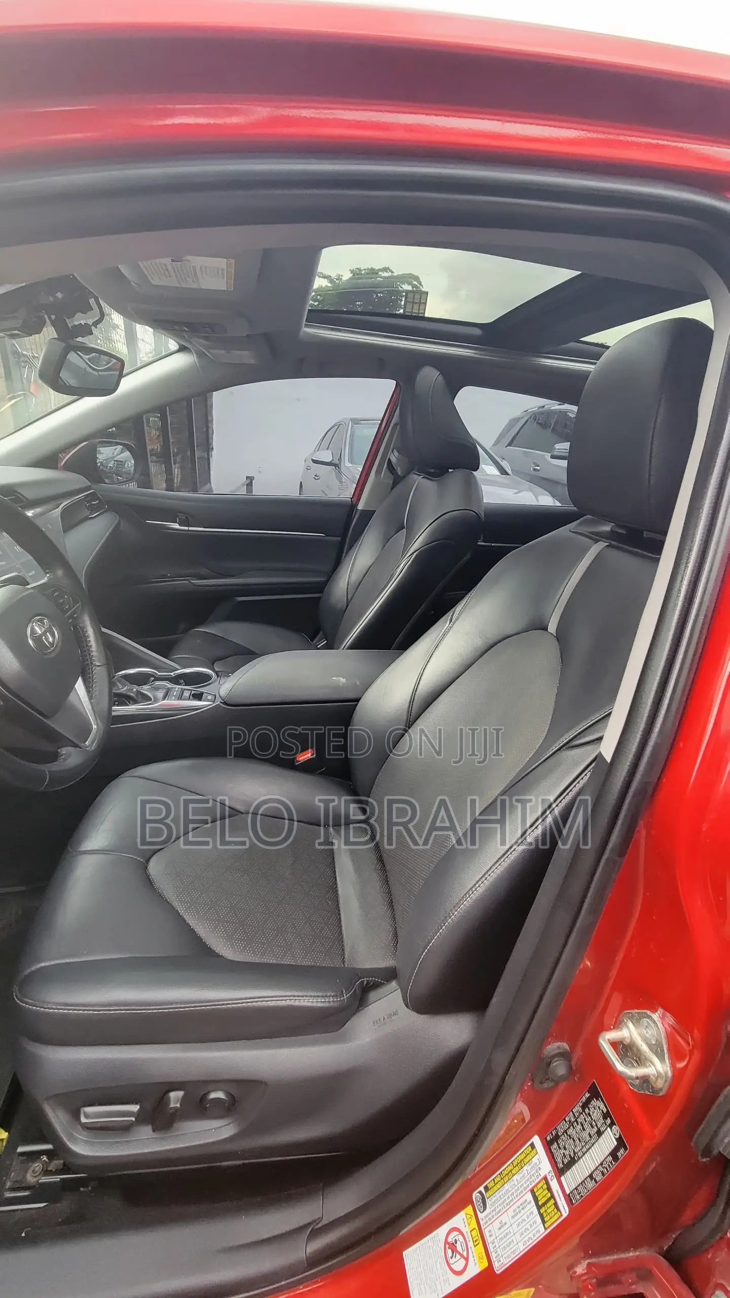 Toyota Camry XSE (2.5L 4cyl 8A) 2019 Red
