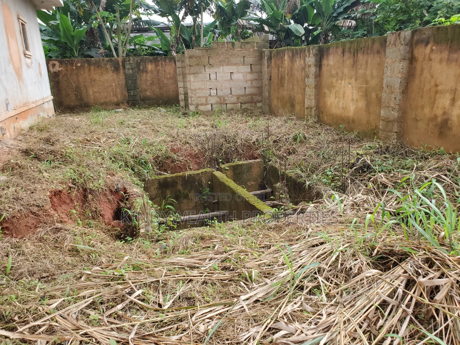 5bdrm Duplex in Obaretin Estate, Off, Ikpoba-Okha for sale