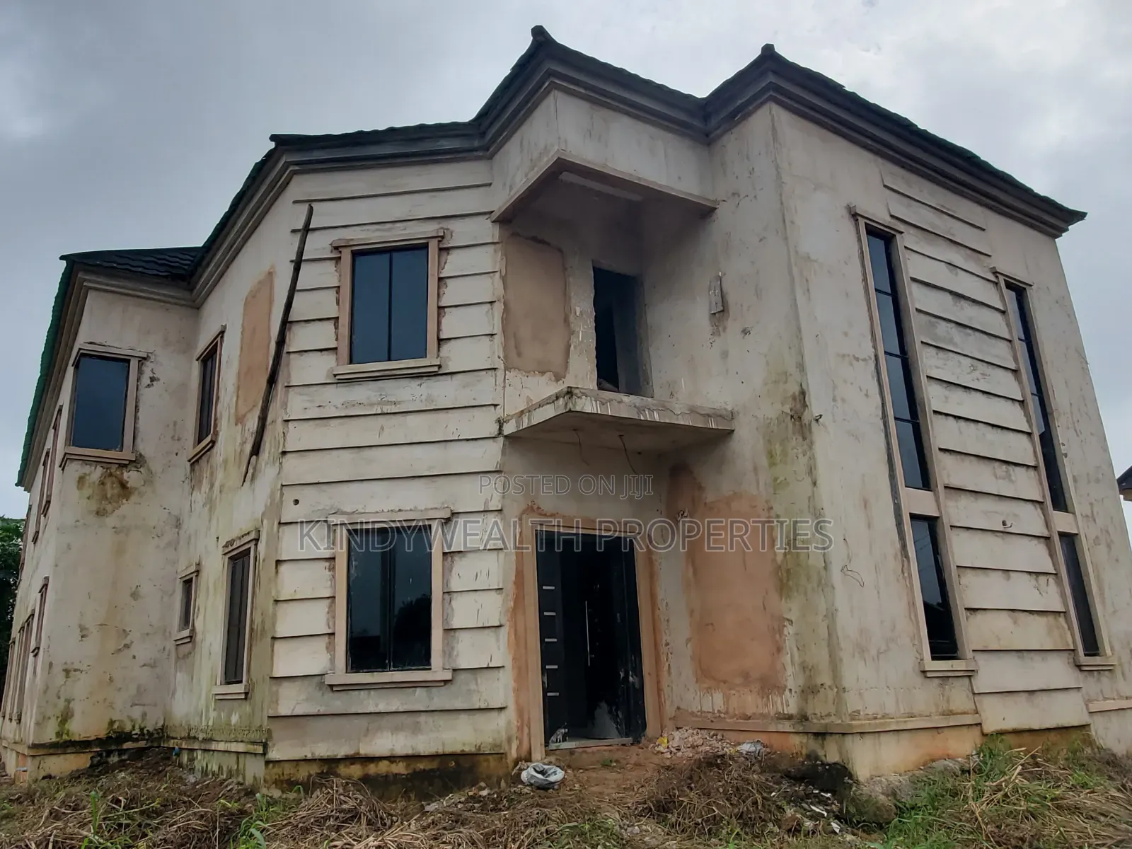 5bdrm Duplex in Obaretin Estate, Off, Ikpoba-Okha for sale