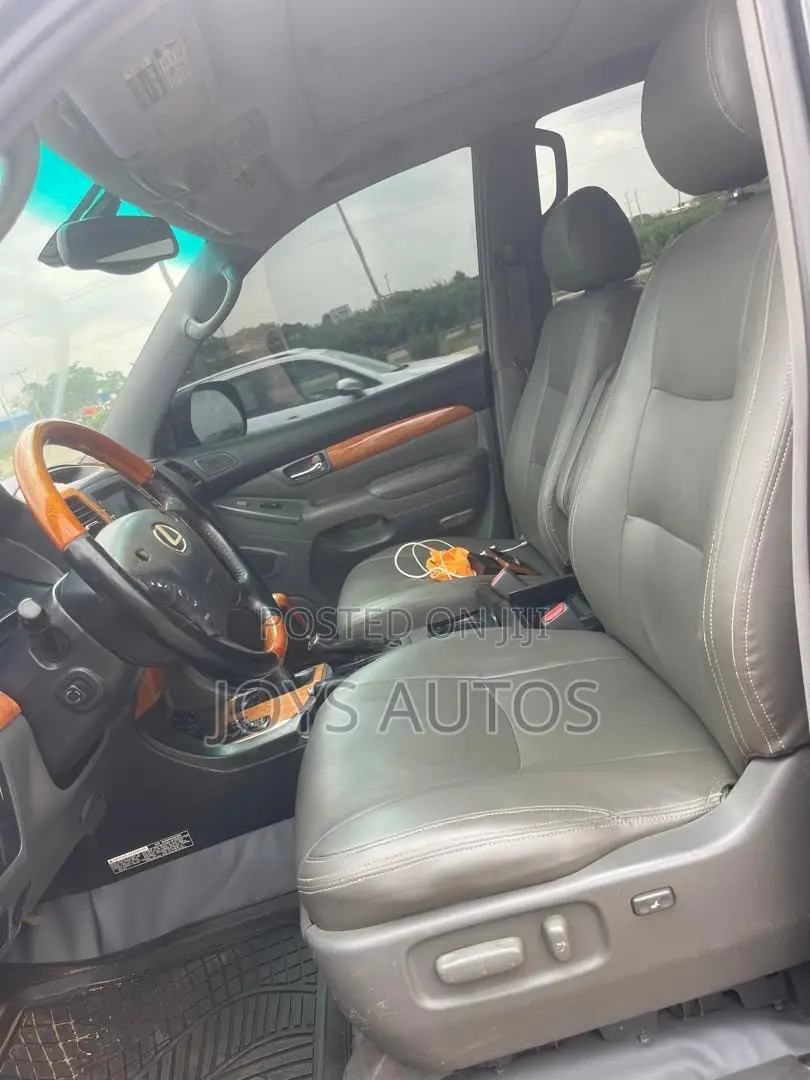 Lexus GX 470 Sport Utility 2005 Black