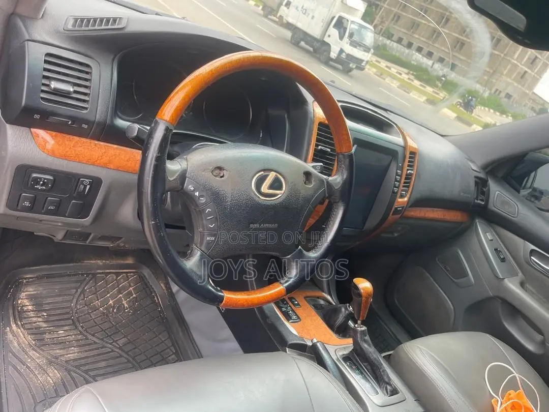 Lexus GX 470 Sport Utility 2005 Black