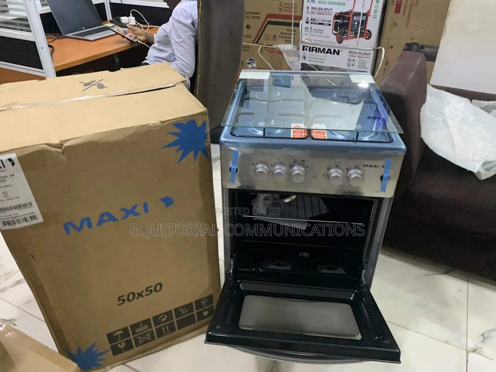 Maxi 5050 Four-Burner Gas Range With Integrated Baking Oven