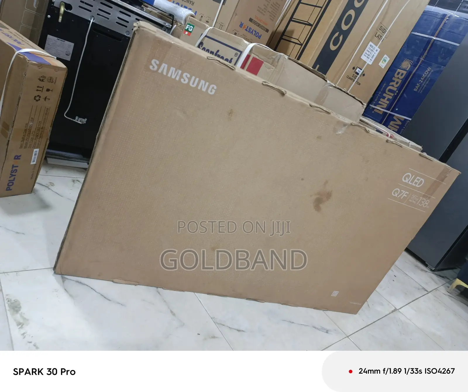 Samsung 55-Inch QLED Smart TV – Detail on a Stunning Display