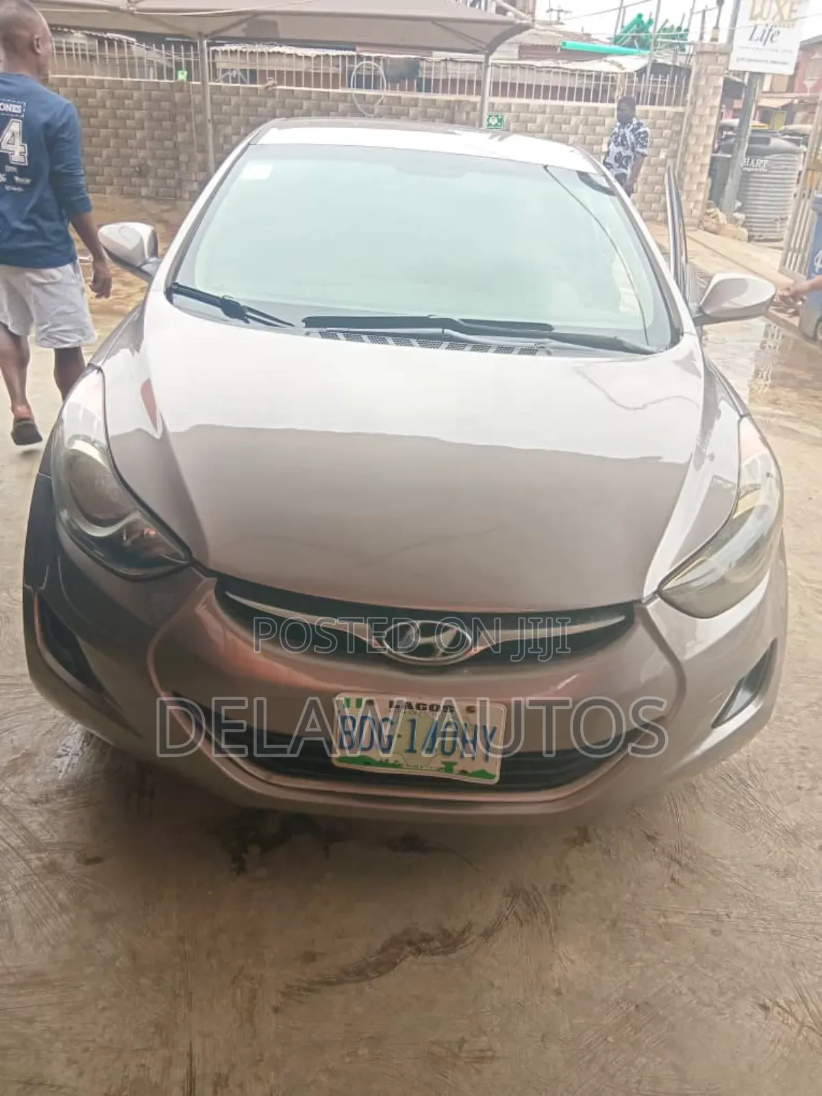 Hyundai Elantra GLS Sedan FWD (1.8L 4cyl 6A) 2013 Gray
