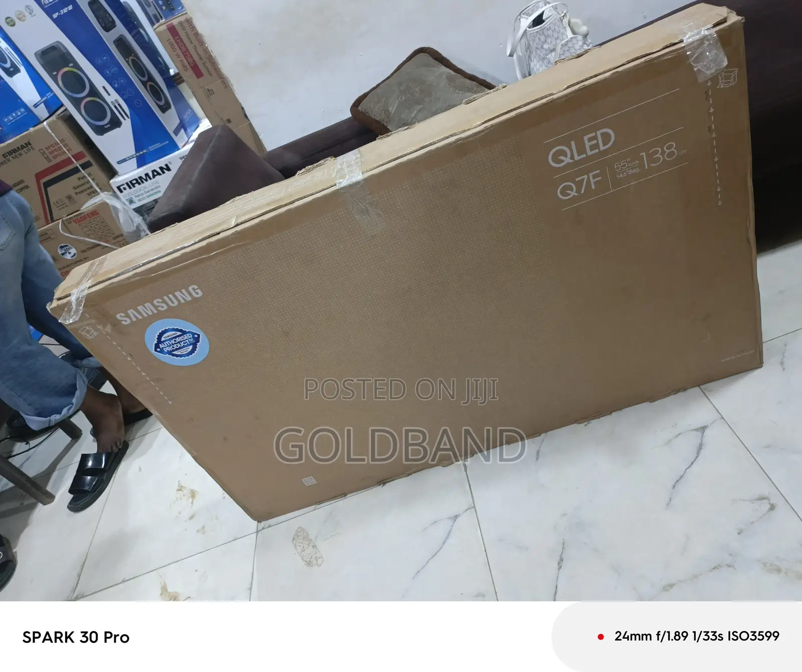 Samsung 55-Inch QLED TV – Exceptional Color Clarity