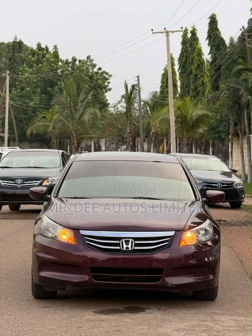 Honda Accord 2012 Maroon