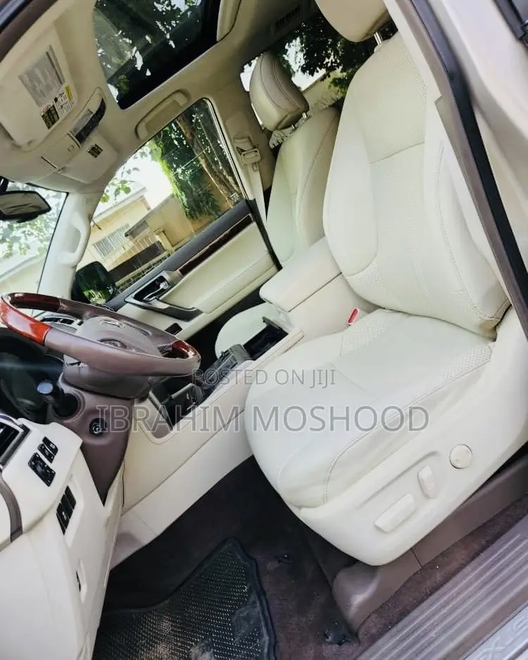 Lexus GX 460 Luxury 2015 Gold