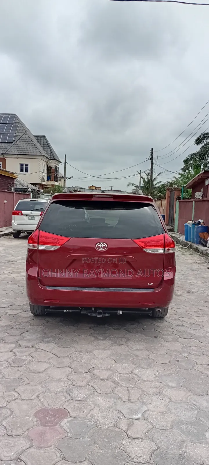 Toyota Sienna LE 7 Passenger 2011 Burgundy