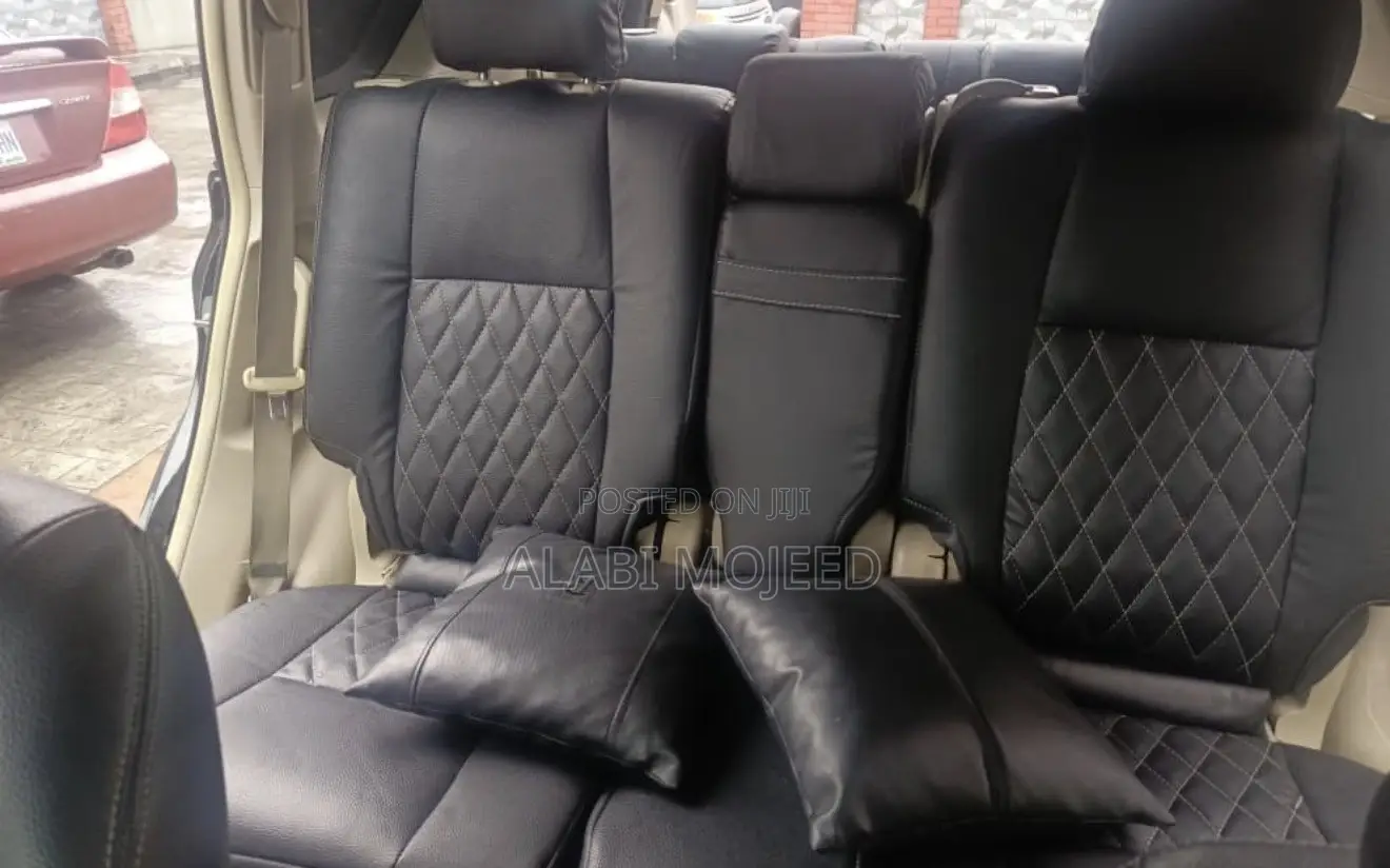 Toyota Land Cruiser Prado 4.0 Petrol TX-L 2012 Black