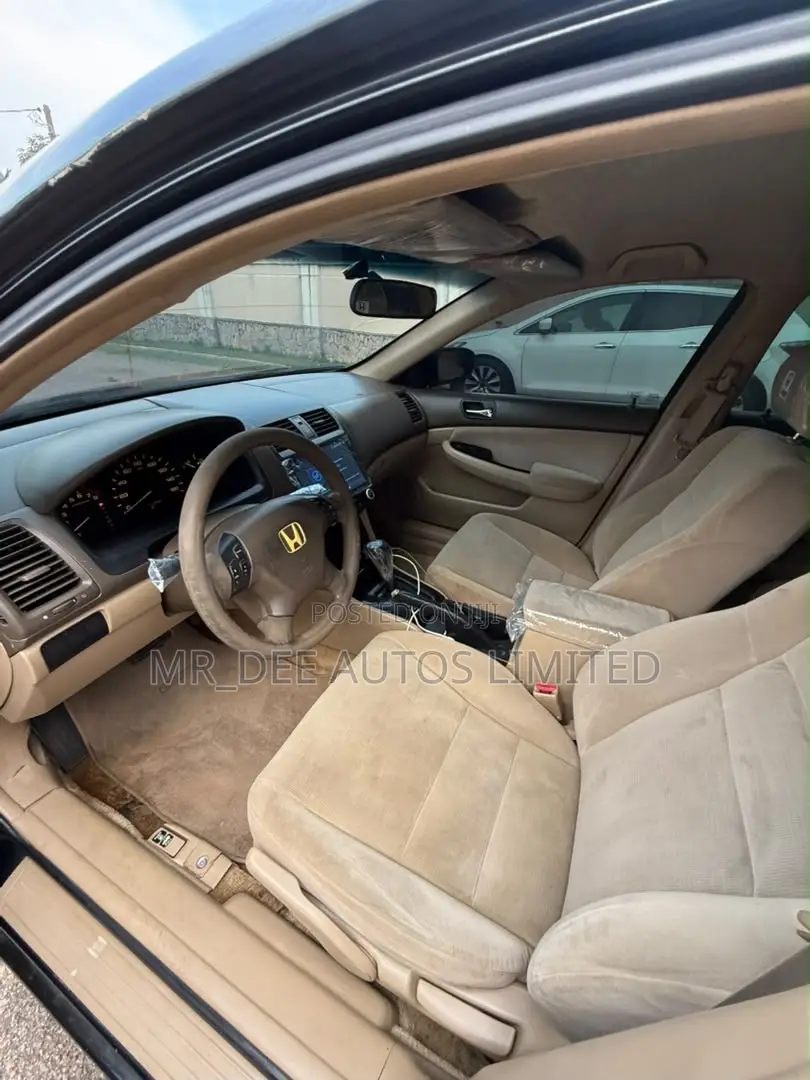 Honda Accord 2006 Black