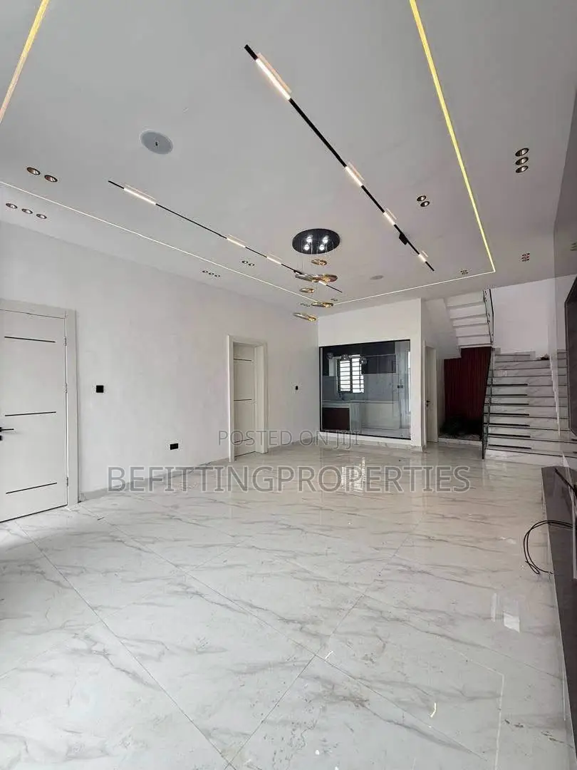 4bdrm Duplex in Ajah for sale