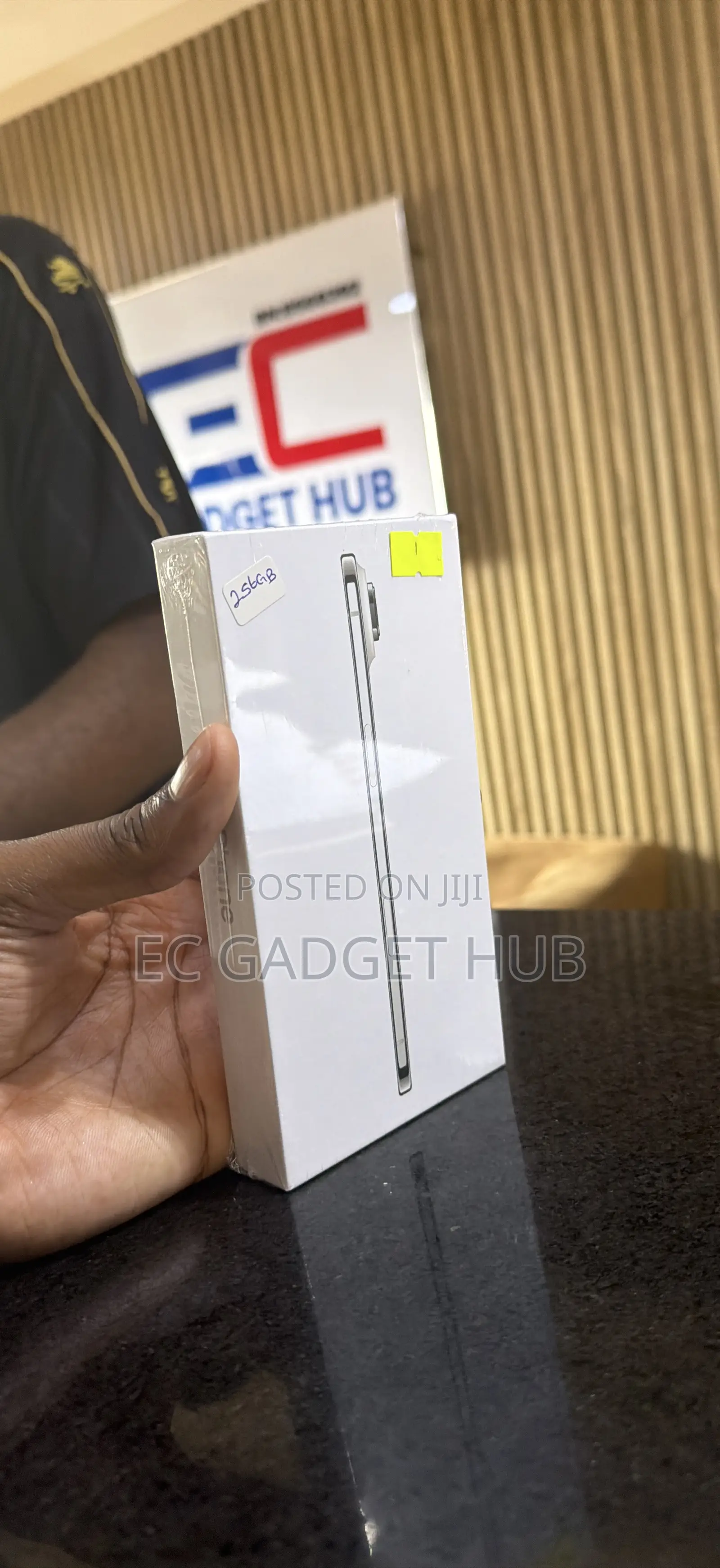 New Apple iPhone Air 256 GB White