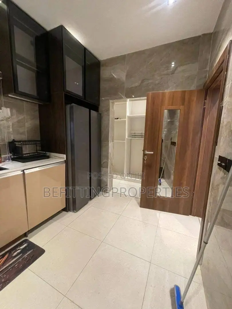 Furnished 3bdrm Penthouse in Ikoyi for rent