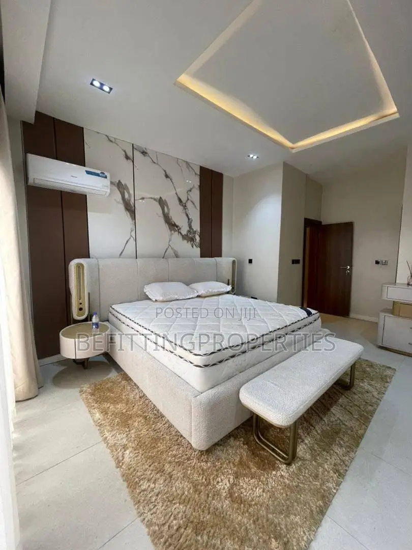 Furnished 3bdrm Penthouse in Ikoyi for rent